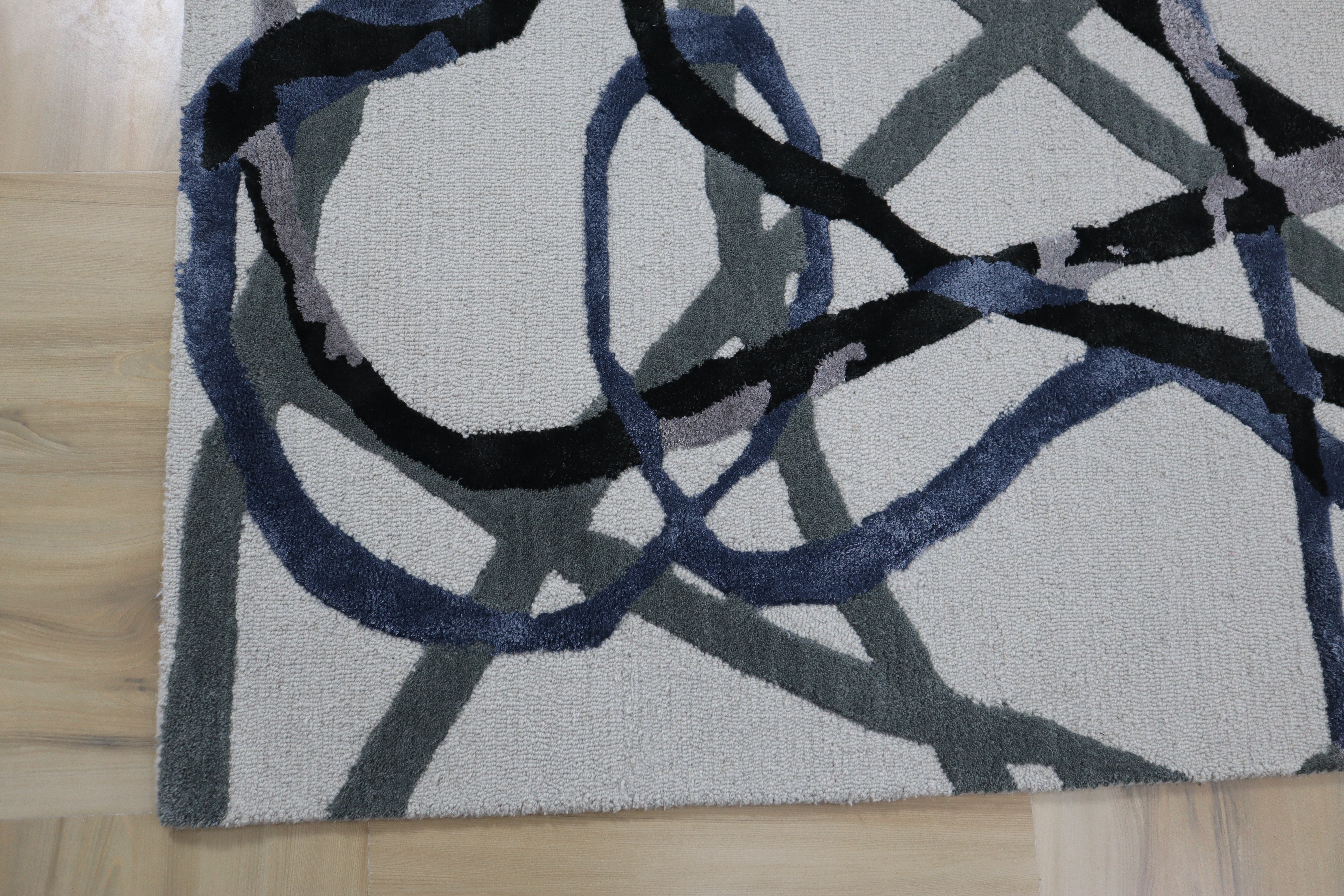 Imperial Loop Hand-Tufted Wool Rug