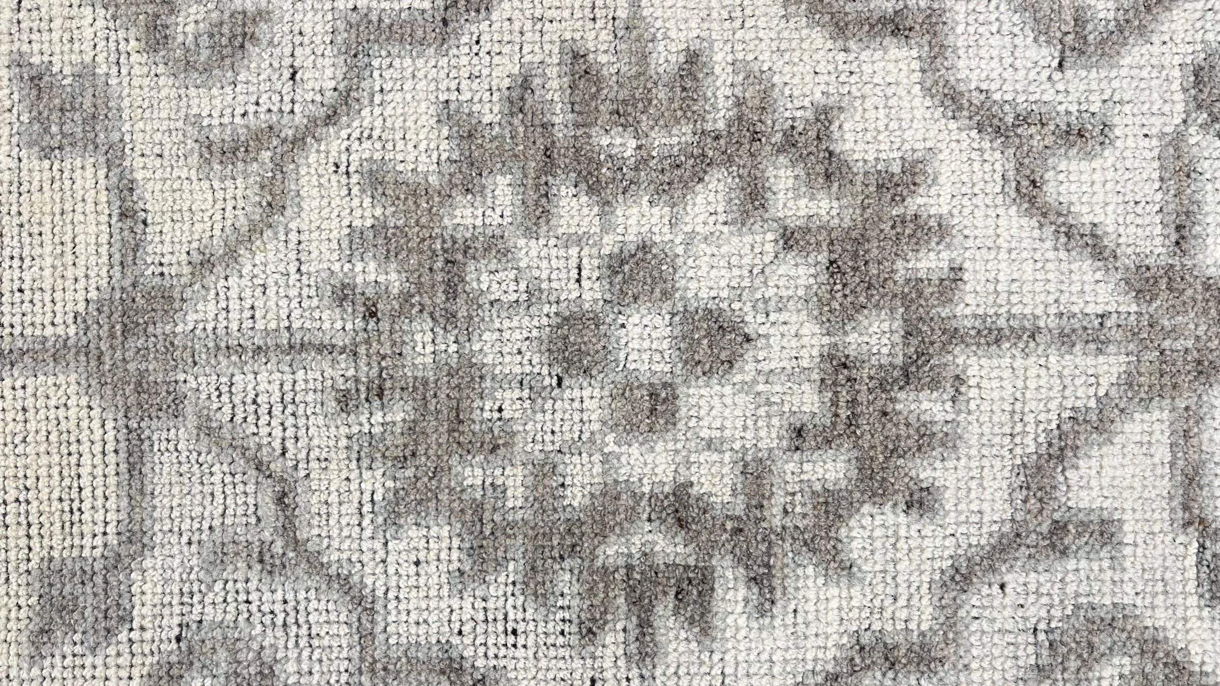 Kashan Vintage Grey Hand-Knotted Wool Rug