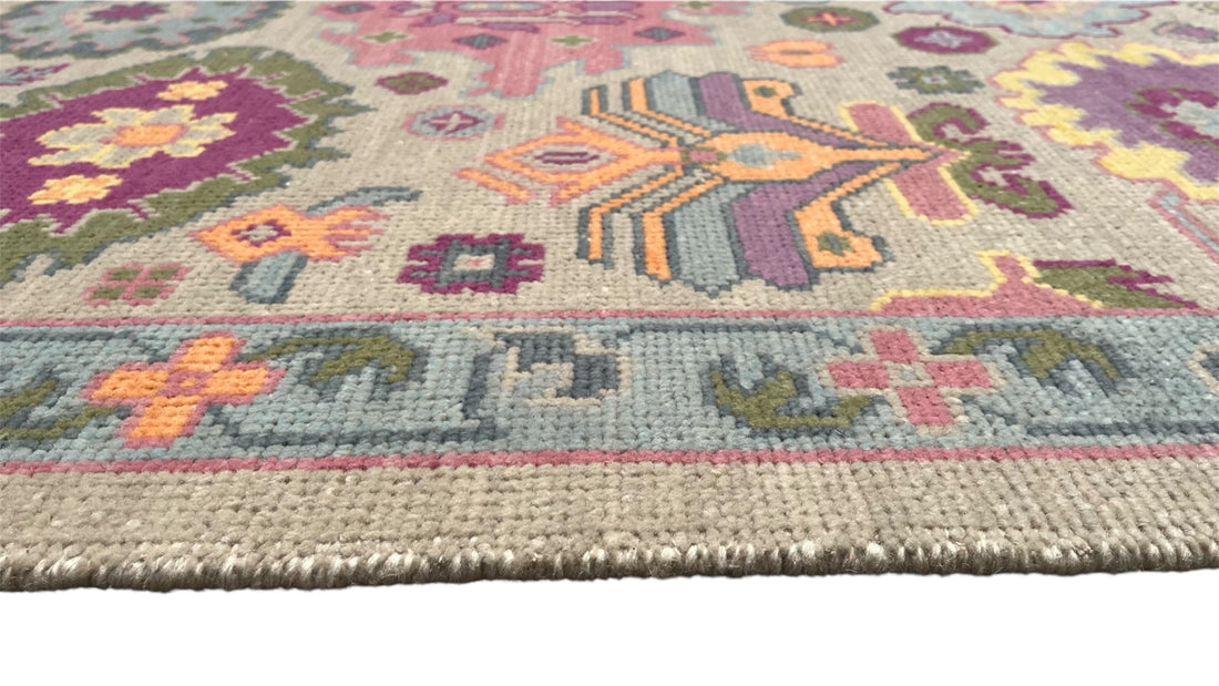 Norwyn Blush Sage Heritage Hand-Knotted Wool Rug