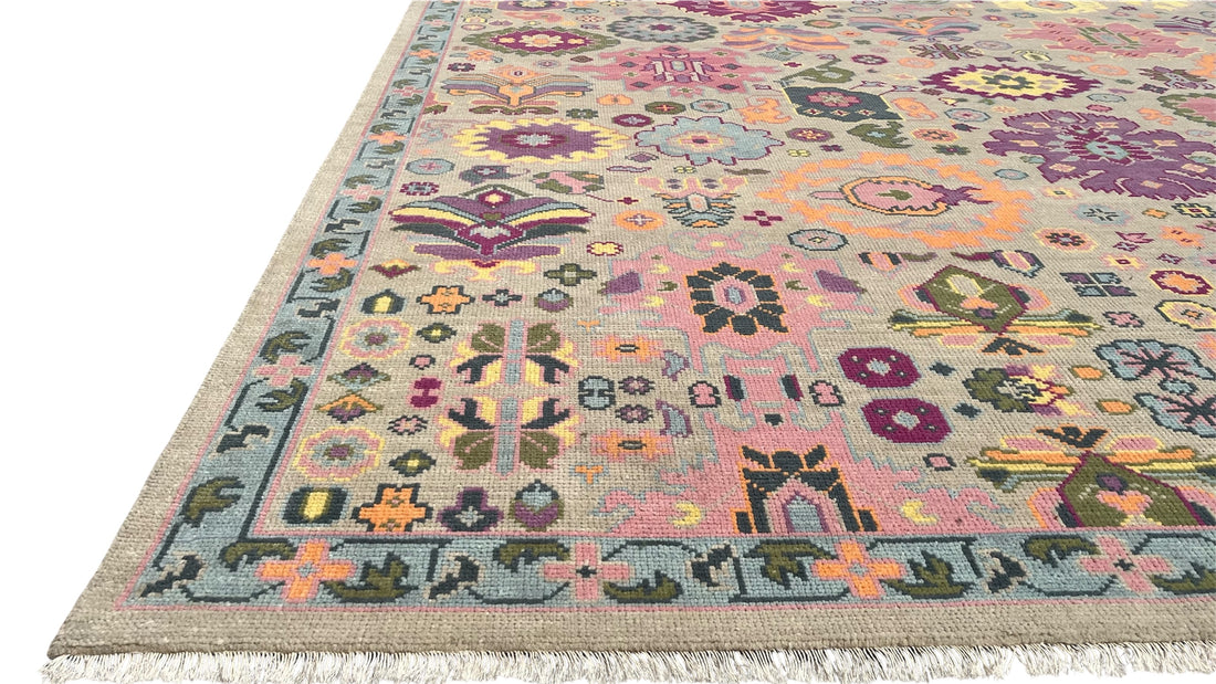 Norwyn Blush Sage Heritage Hand-Knotted Wool Rug
