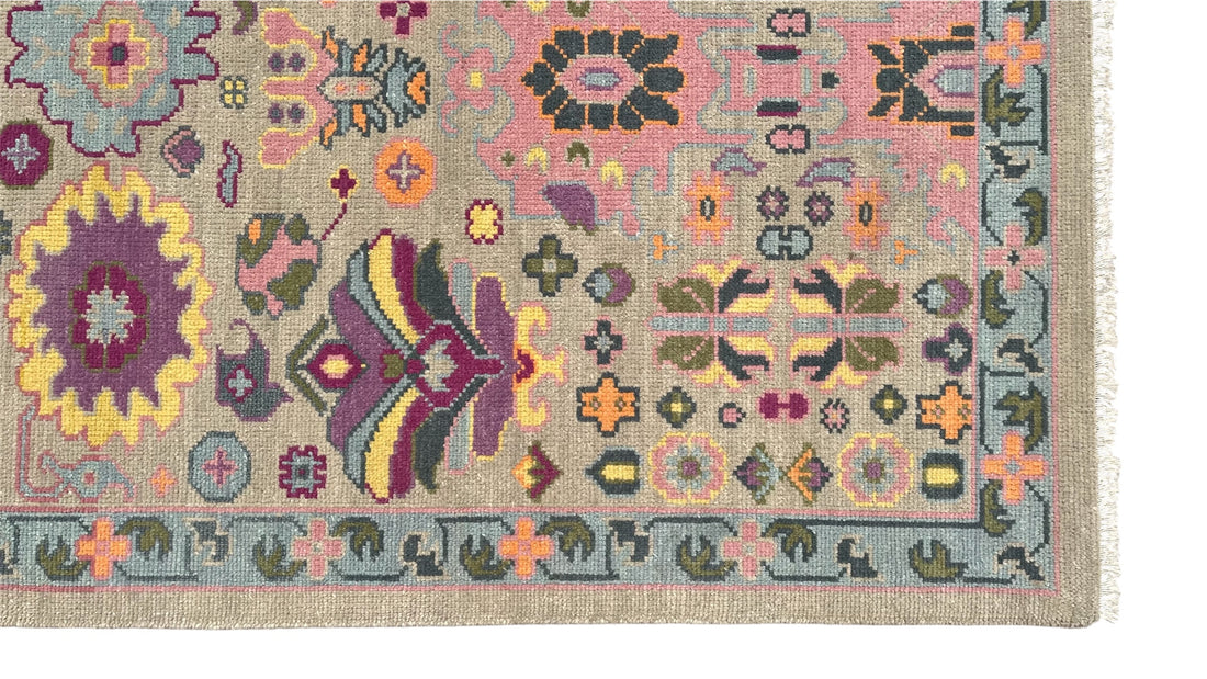 Norwyn Blush Sage Heritage Hand-Knotted Wool Rug