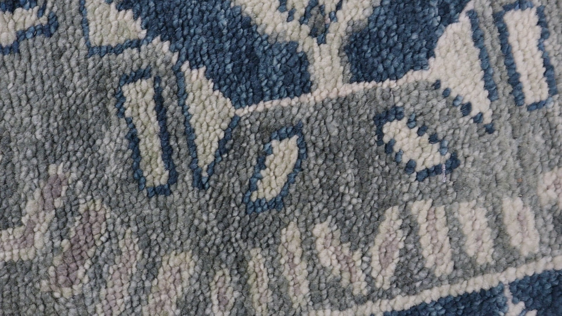 Elowen Blue Medallion Hand-Knotted Wool Rug