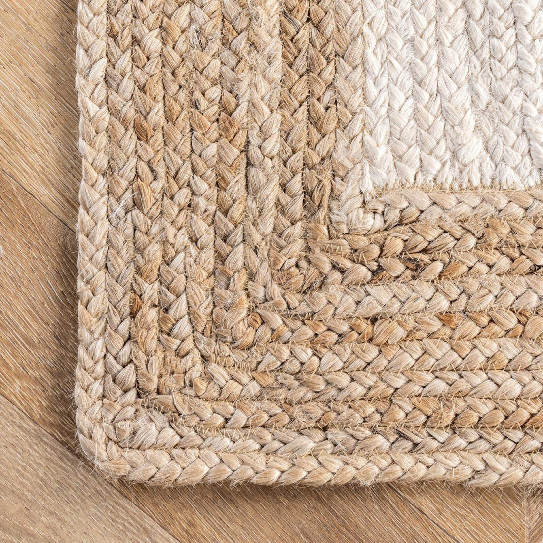 Zari Border Jute Bohemian Stitched Handmade Rug