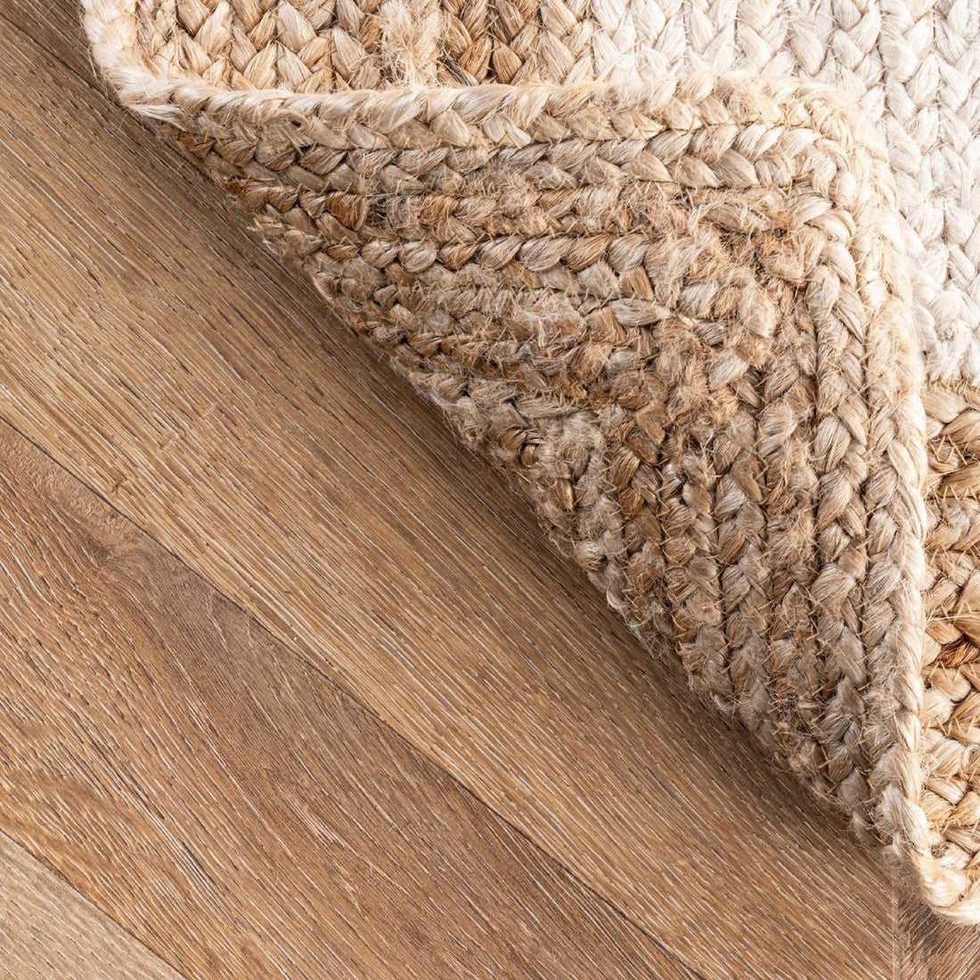 Zari Border Jute Bohemian Stitched Handmade Rug